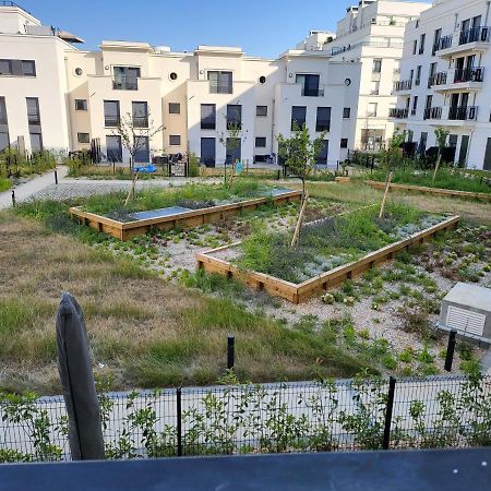 Superbe Appartement A 3Min A Pieds De La Gare Chessy  Eksteriør bilde