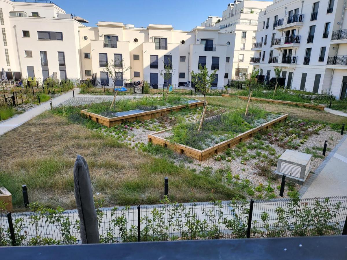 Superbe Appartement A 3Min A Pieds De La Gare Chessy  Eksteriør bilde