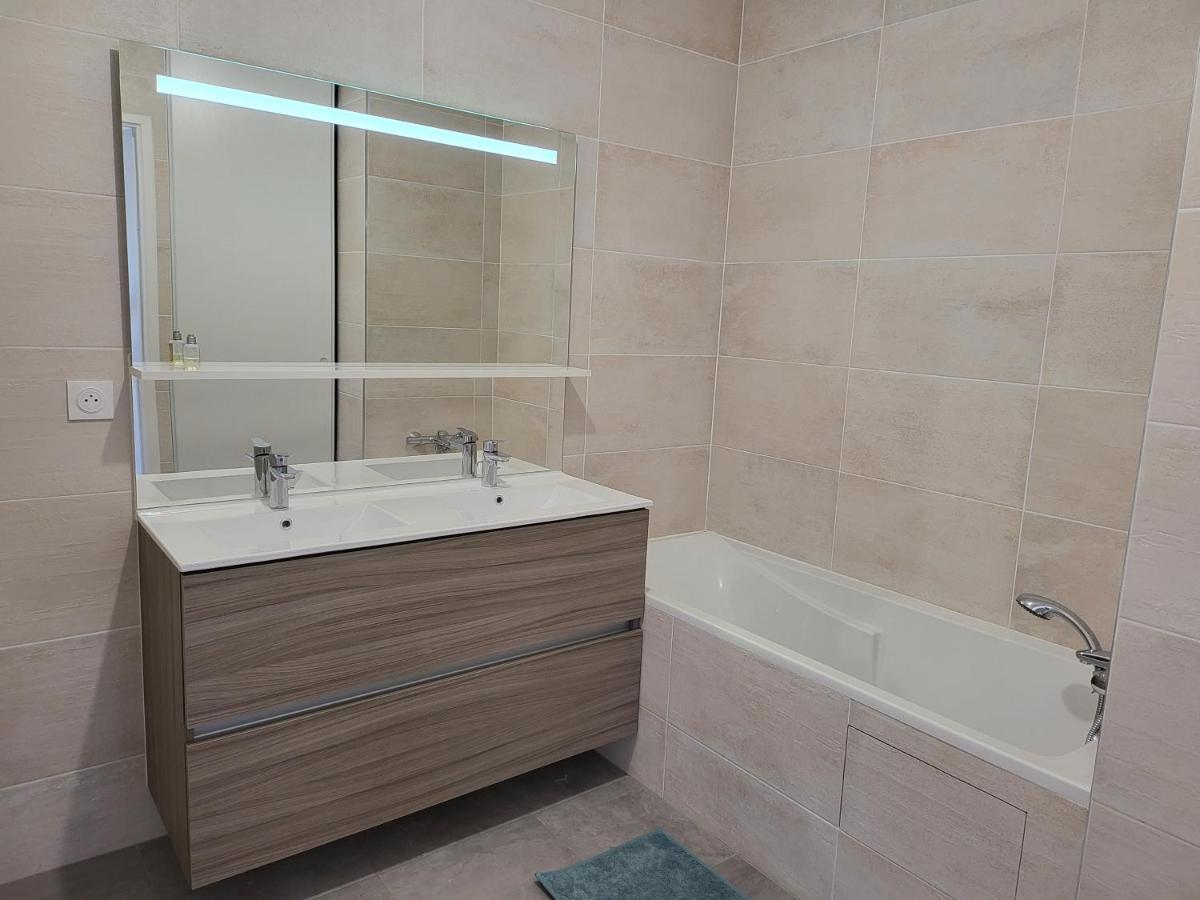 Superbe Appartement A 3Min A Pieds De La Gare Chessy  Eksteriør bilde