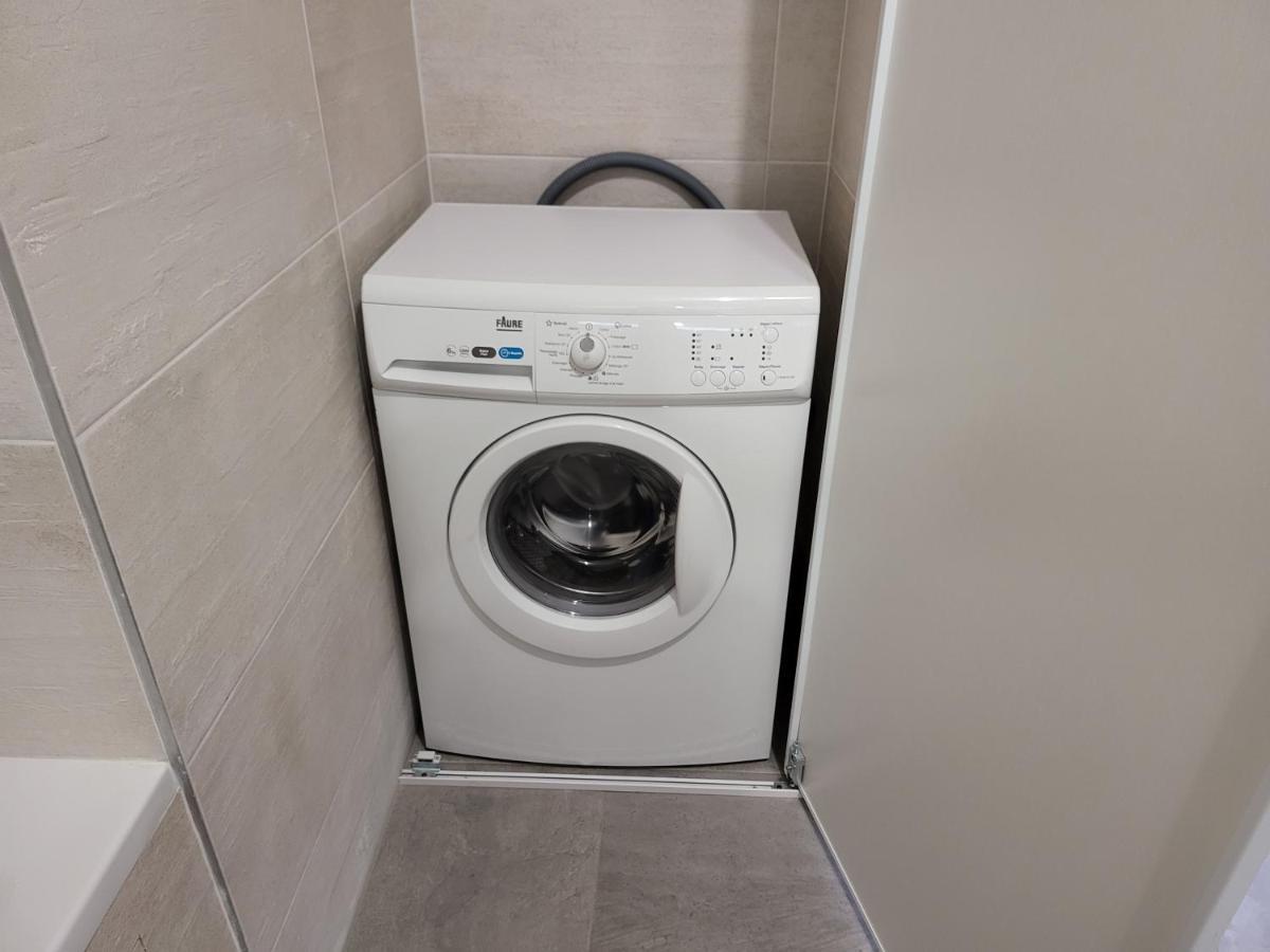 Superbe Appartement A 3Min A Pieds De La Gare Chessy  Eksteriør bilde