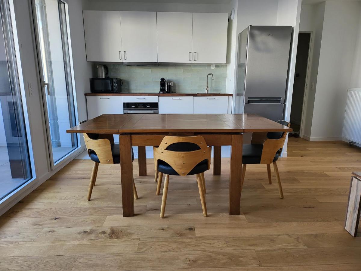 Superbe Appartement A 3Min A Pieds De La Gare Chessy  Eksteriør bilde
